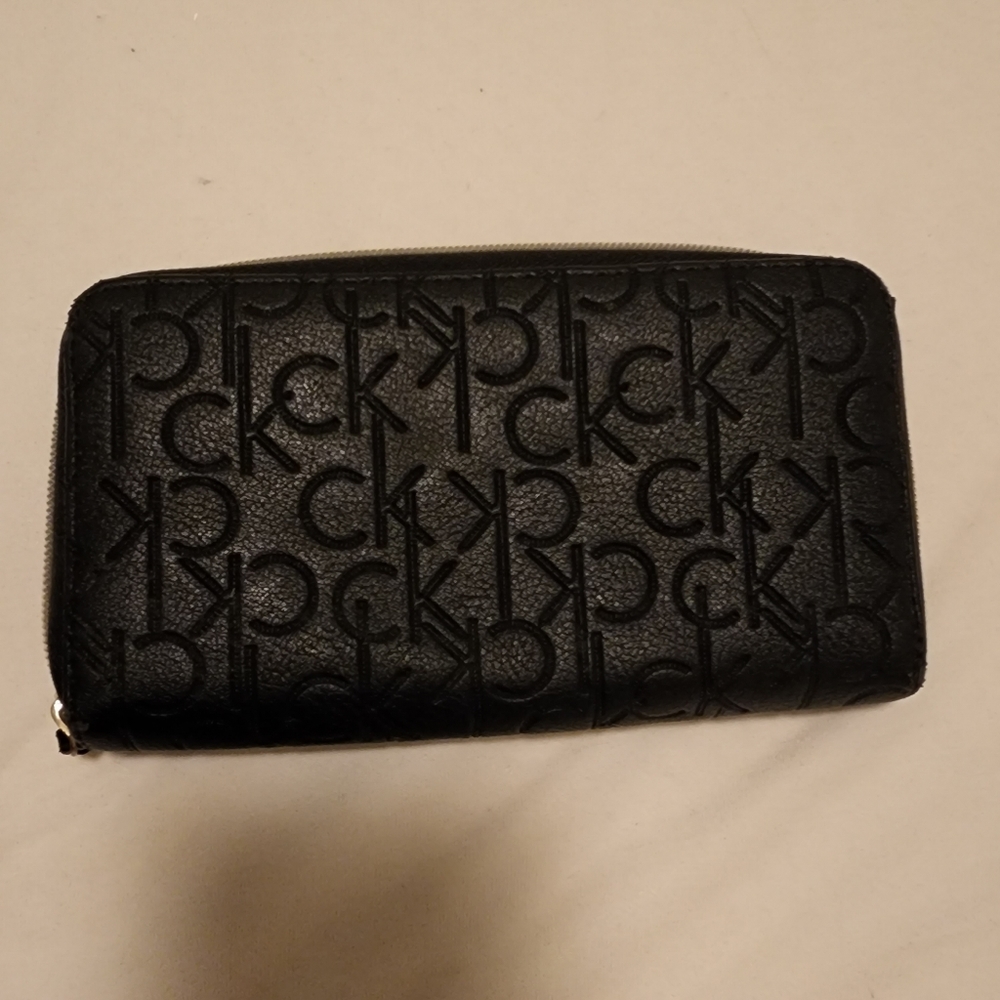 Wallet - Picture 2 of 4